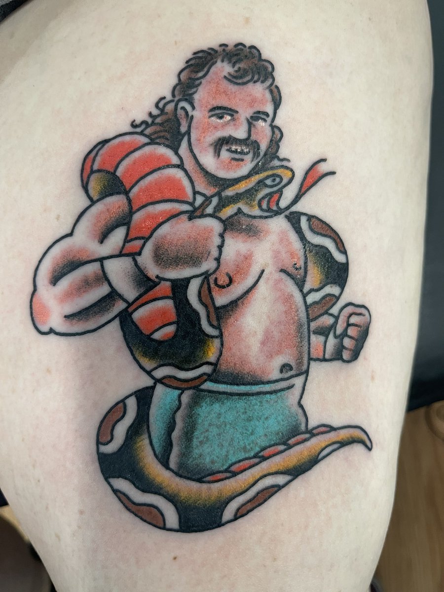alybatts138's tweet photo. Celebrated a year of sobriety with a @JakeSnakeDDT tattoo !!! https://t.co/gt9Wexcoho