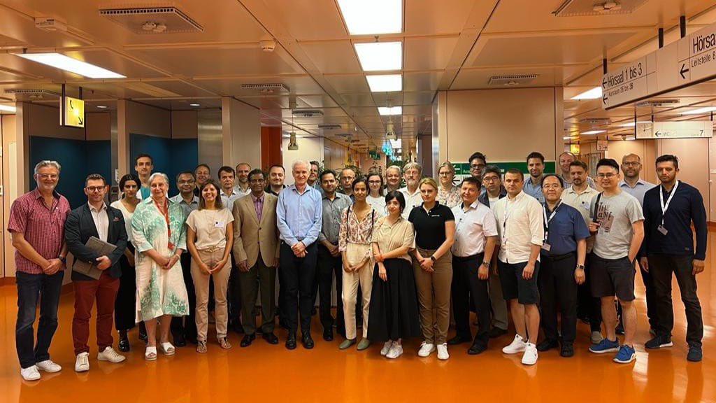 Karl Roessler tweet media