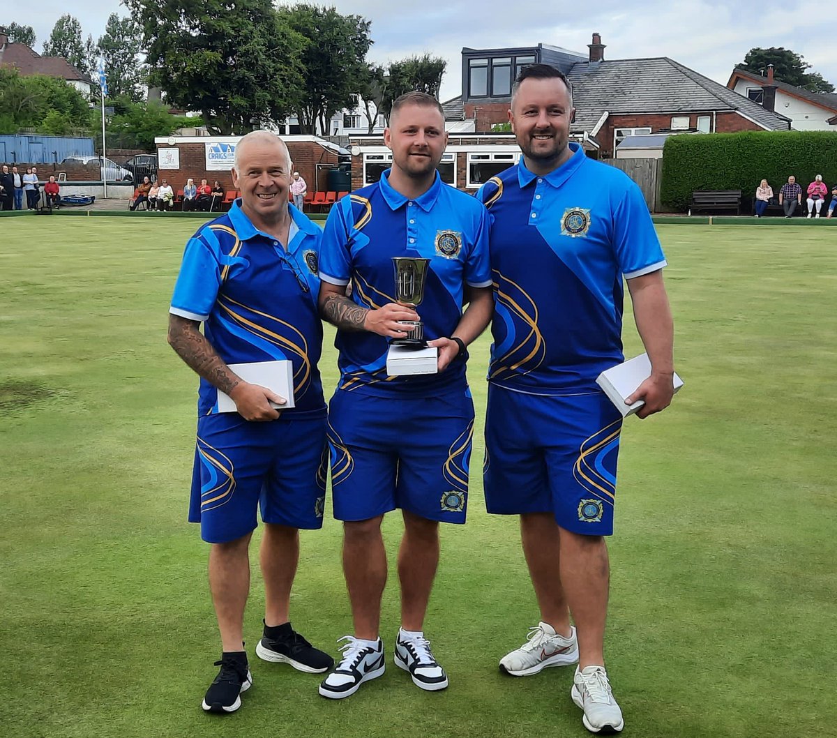 coatdykebowling's tweet photo. BACK TO BACK MONKLANDS TRIPLES CHAMPIONS ❤️👏🏻👏🏻

Massive congratulations to @gaz2597 @JohnScoula72773 and @RossM0236594066 for winning this for the second year on the bounce!  Unreal achievement from the 3 guys 🤪 enjoy your beers 🍻 https://t.co/0wMRON6QXh