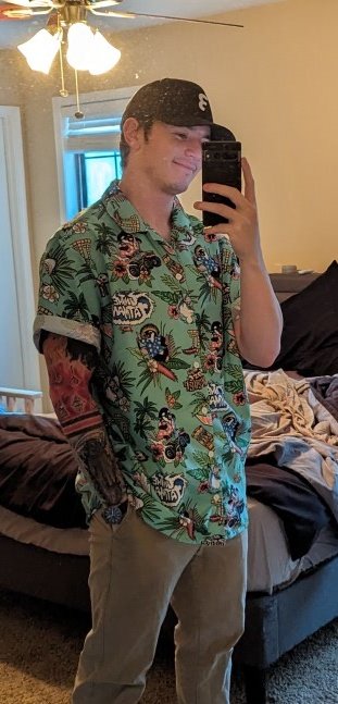 CWGinnel's tweet photo. @timthetatman this shirt is lit https://t.co/xY1ZKd10TH
