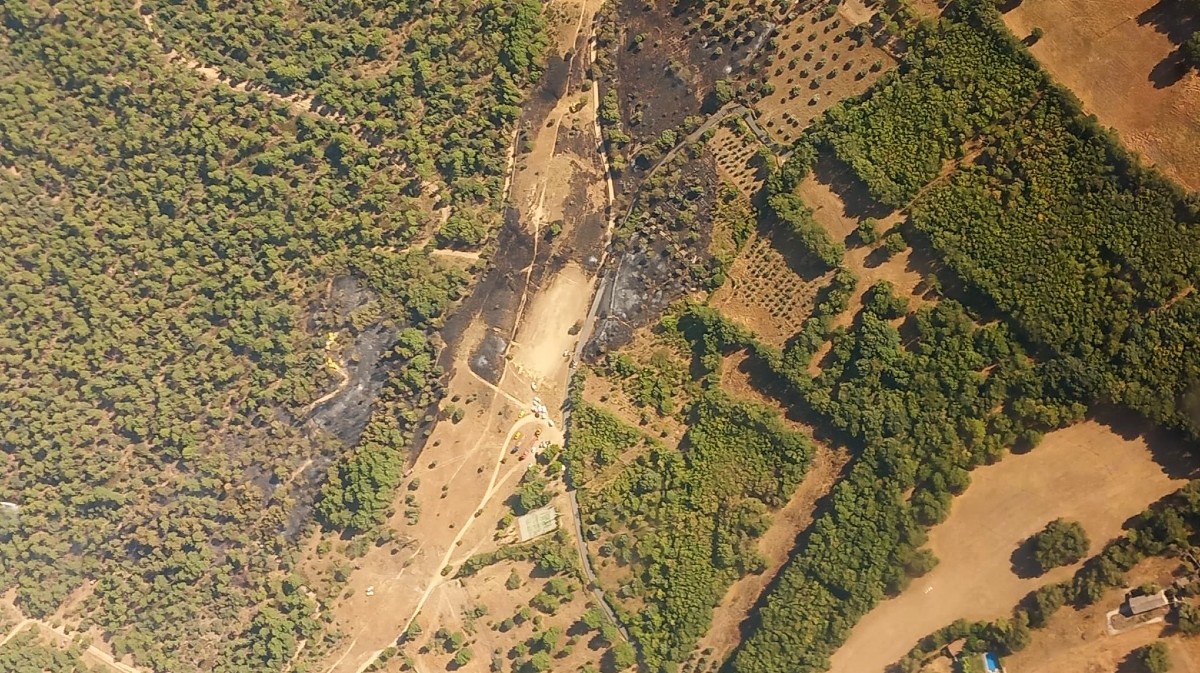 Avilared's tweet photo. 10 helicópteros contra el fuego
#IFSantaMariaDelTietar
https://t.co/s4B1SZTiZ0
@El_Batefuegos @brifpuertopico @AT_Brif @InfuesAvila @naturalezacyl https://t.co/miAttbHvsR