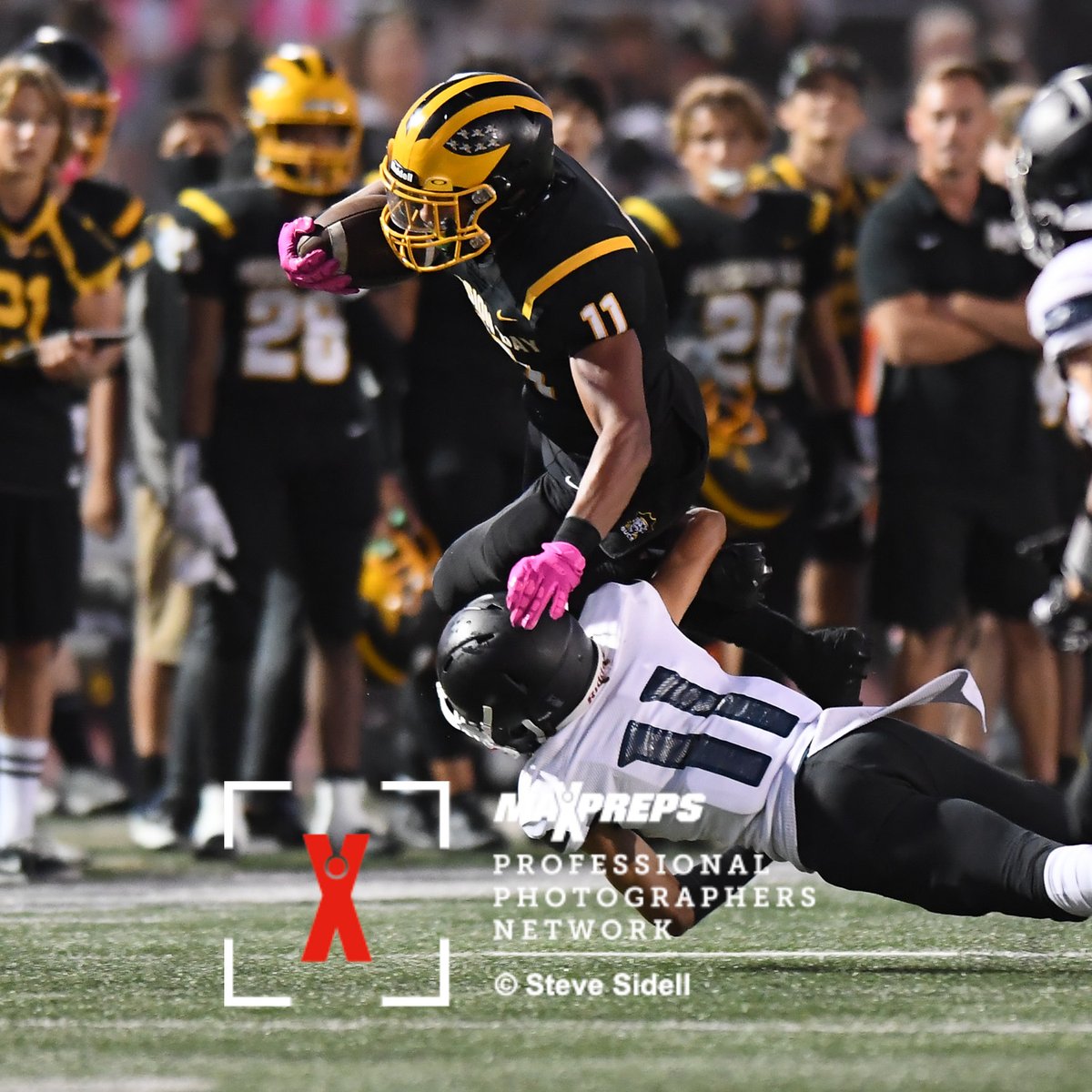 SSidellPhoto's tweet photo. Varsity football pictures featuring University City at Mission Bay are up on MaxPreps - https://t.co/wqPBrt54HI
@missionbayhigh @MissionBayFball 
@UCHS_Centurions @UCHSASB @CenturionFB https://t.co/u358pNIHTe