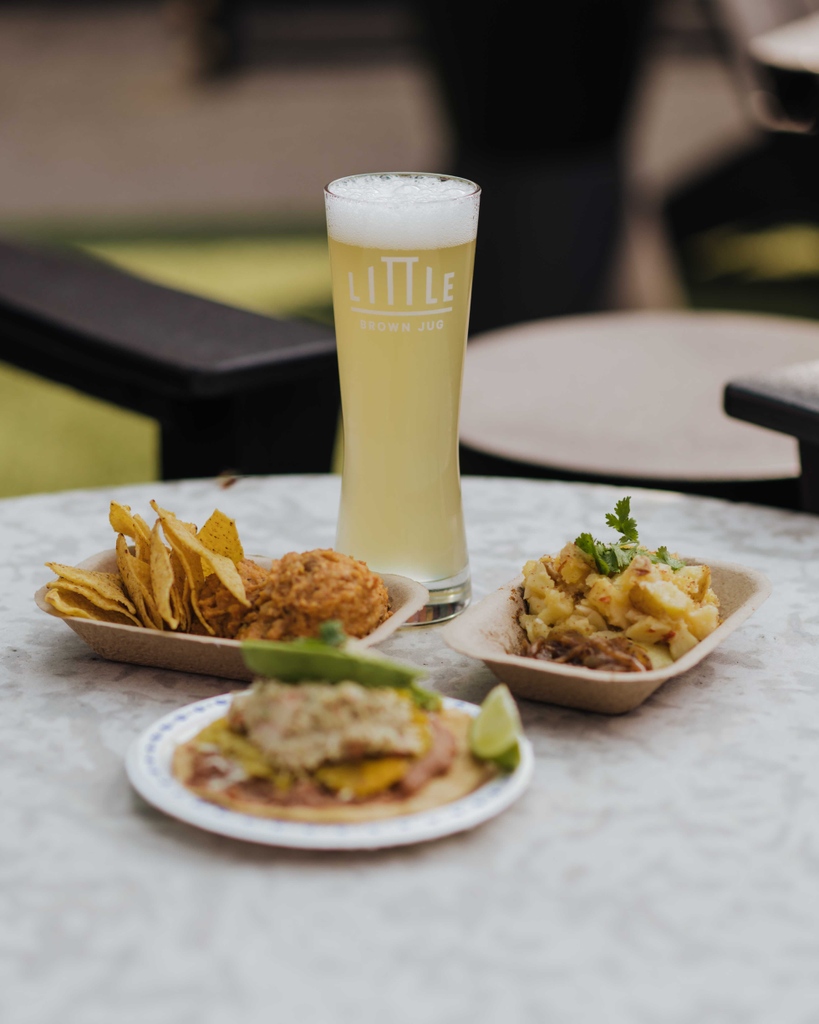 Little Brown Jug tweet media