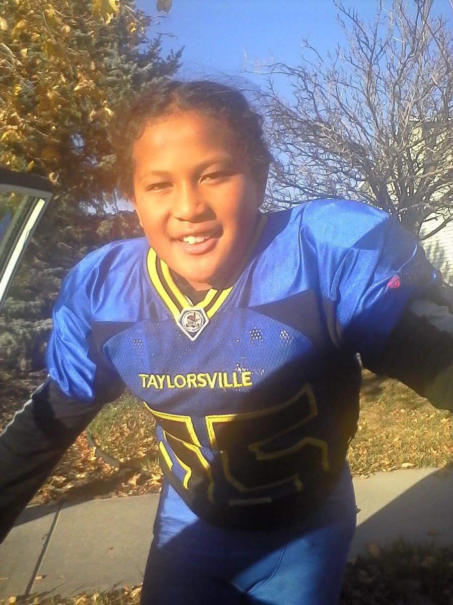teinetupuola's tweet photo. My favorite #65 @JaydenJackson65 💪🏽💪🏽💪🏽
2 - IMG vs St Joseph Prep

Y’all got this bud and know I’m/we’ll be cheering for yous loud and proud

Tune in tonight 7pm EST on ESPN2

#FOE #Ascenders #Sixty5 #5Eight https://t.co/QY7xjfbiLM