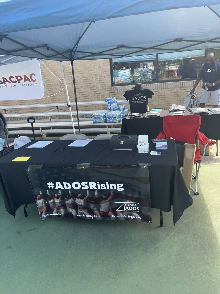 FTrilliams's tweet photo. #ADOSAF in NC out there making a difference in Chapel Hill, NC. π₯π₯πͺπΎ
Shout out to @ados_triangle for educating and engaging the community today! https://t.co/FkJ1b33NSw