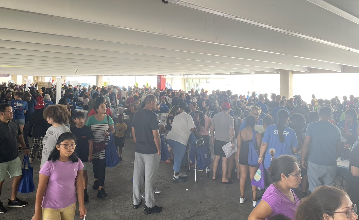 Jeff Sullivan (@mcpsad) on Twitter photo Amazing day at the <a href="/MCPS/">MCPS</a> Back to School Fair! It was fun meeting so many students and families and sharing our collective excitement for the new school year! So proud to rep <a href="/MCPSAthletics/">MCPS Athletics</a> & be part of our <a href="/MontgomeryCoMD/">Montgomery County MD Government</a> community! #WeRAISE #MCPSBack2School Amazing day at the <a href="/MCPS/">MCPS</a> Back to School Fair! It was fun meeting so many students and families and sharing our collective excitement for the new school year! So proud to rep <a href="/MCPSAthletics/">MCPS Athletics</a> & be part of our <a href="/MontgomeryCoMD/">Montgomery County MD Government</a> community! #WeRAISE #MCPSBack2School