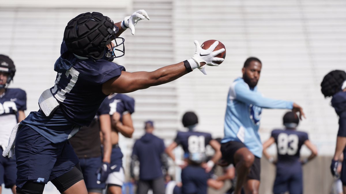 CULionsFB's tweet photo. Practice 7⃣

#OnlyHere | #RoarLionRoar https://t.co/EXUQIektrv