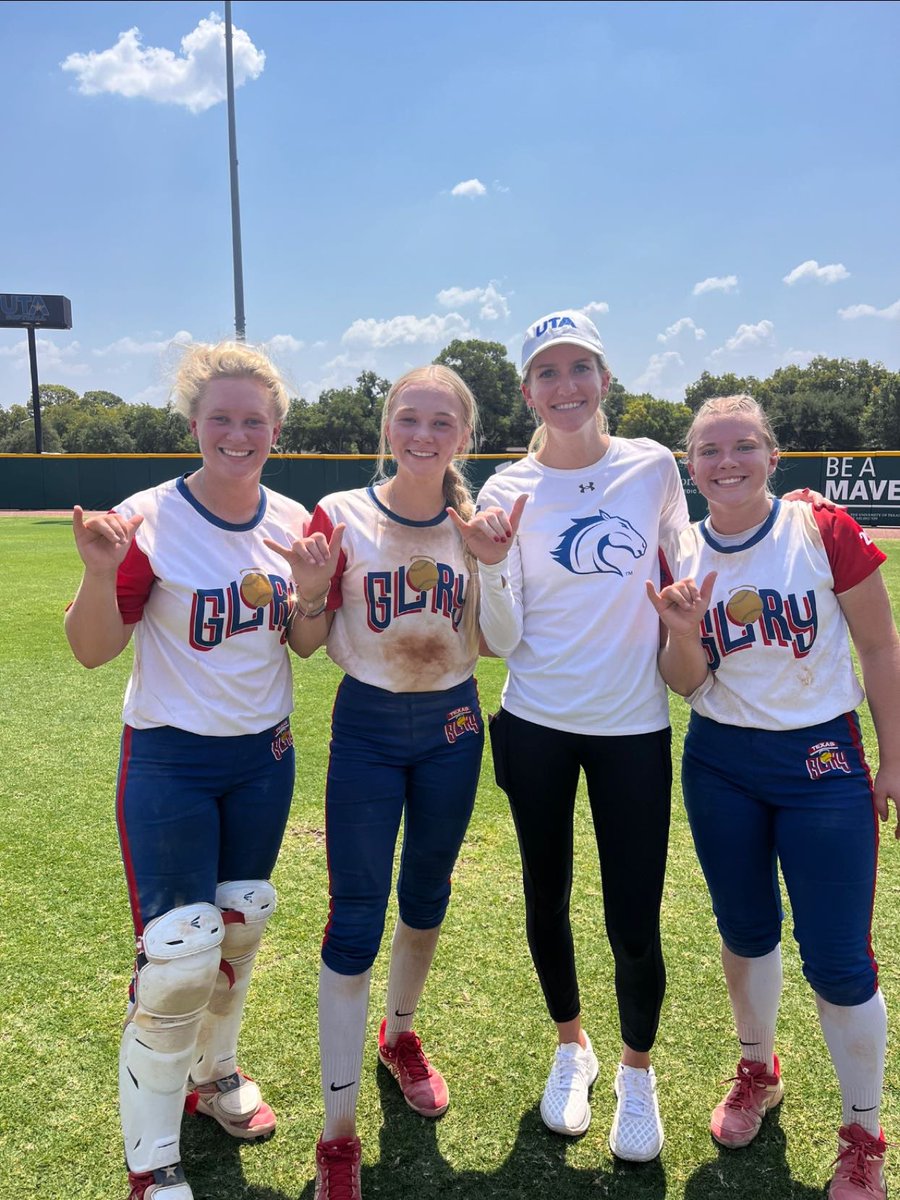 Thank you too UTA softball for inviting us out too camp! We really loved it and are excited for next time! #GoMavs