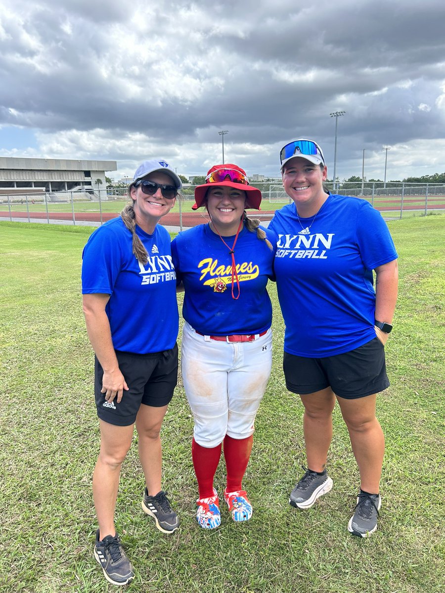 JordanTerefenko's tweet photo. Big thank you to @Lynn_Knights for an amazing day of games and teaching it was a beautifully run camp!! Go Fighting Knights💙 https://t.co/iQSxI3zcH8