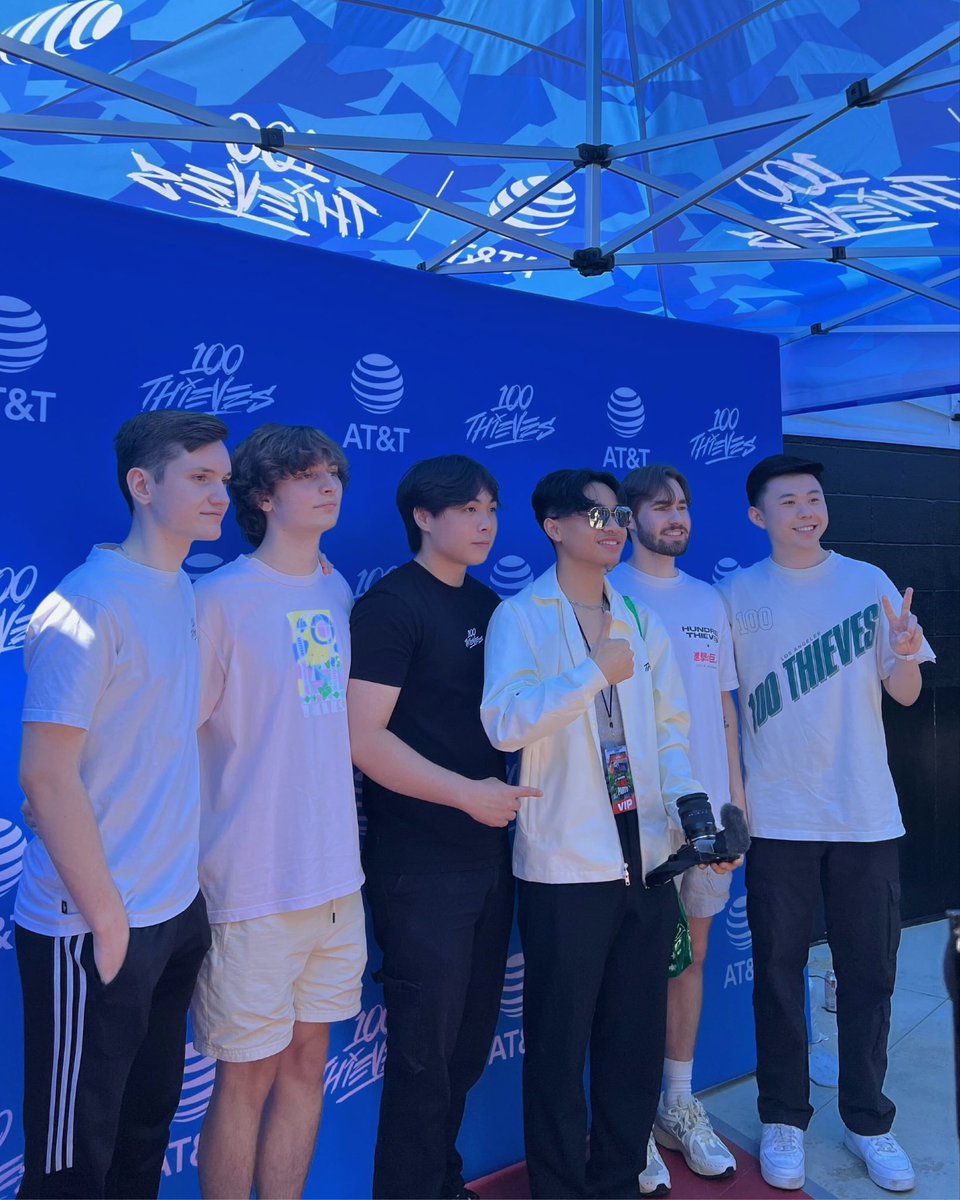 Gang's all here at the @ATT tent!