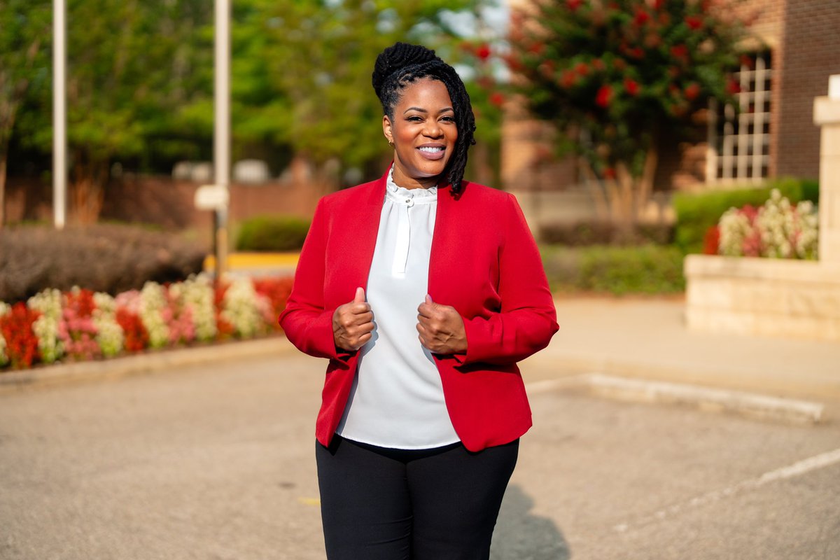 On August 26, 1920 the 19th Amendment, guaranteeing women the right to vote, was formally adopted into the U.S. Constitution by proclamation of Secretary of State Bainbridge Colby. (According to History.com)

#WomensEqualityDay #vote Nov 7th Shenèe Holloway