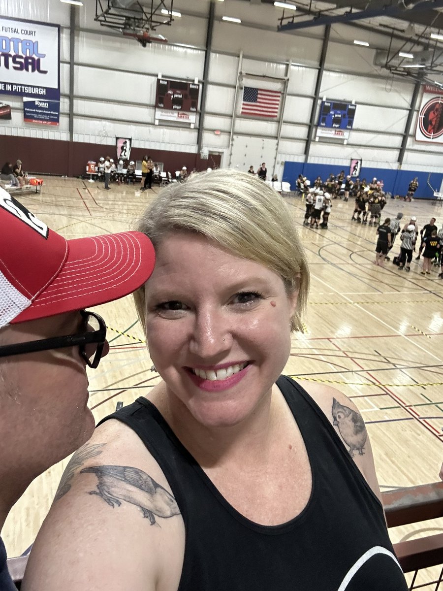 Gramma "Throw them L's Up" B tweet media