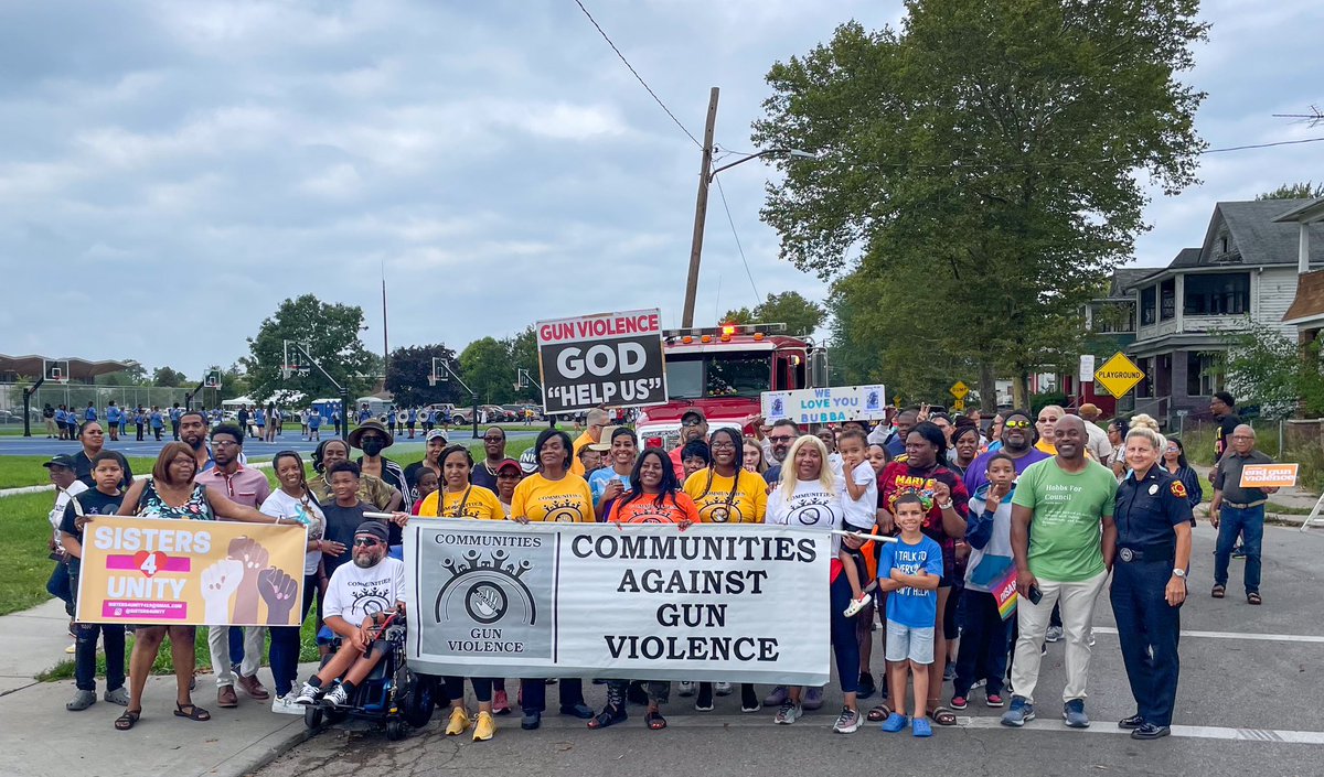 ToledoFire's tweet image. Two great events in  days! #ToledoFire was proud to participate in todays Communities Against Gun Violence March &amp;amp; yesterdays 5th Annual NWO 2023 Women’s Equality Day. It’s great to see members of our community working together to make Toledo a better place!  #toledofirefighters