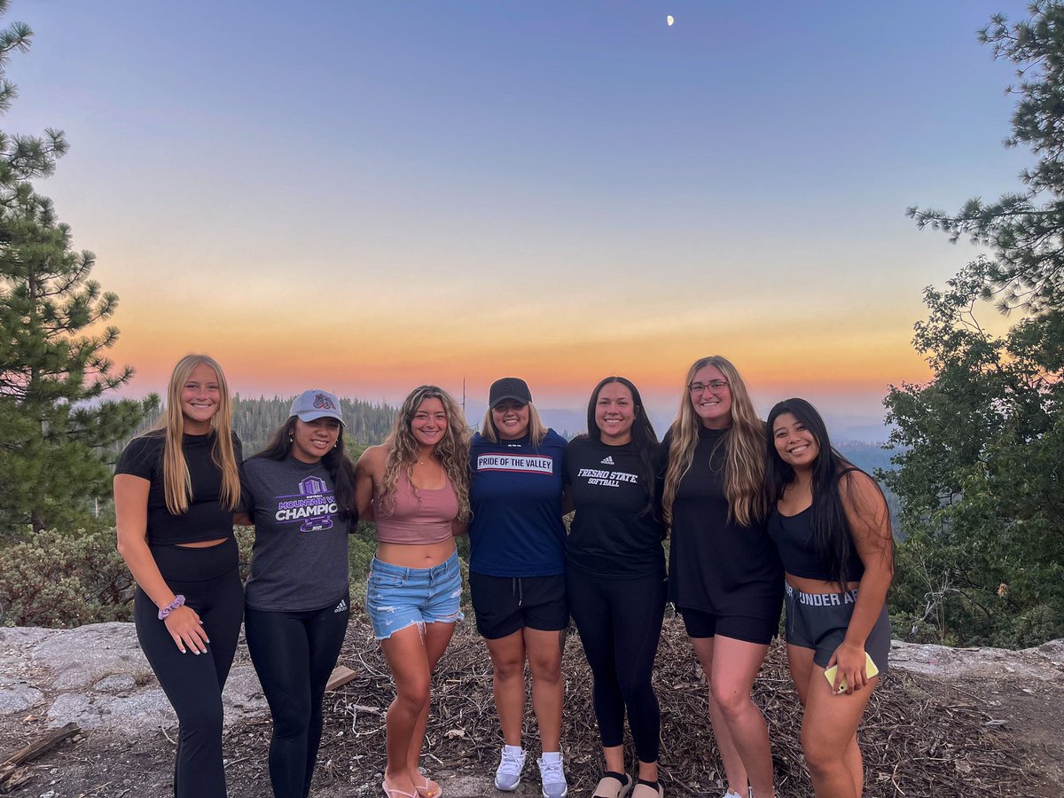 FresnoStateSB's tweet photo. Team Retreat 🌅🧡🏕️ https://t.co/7Rxh1XWFMI