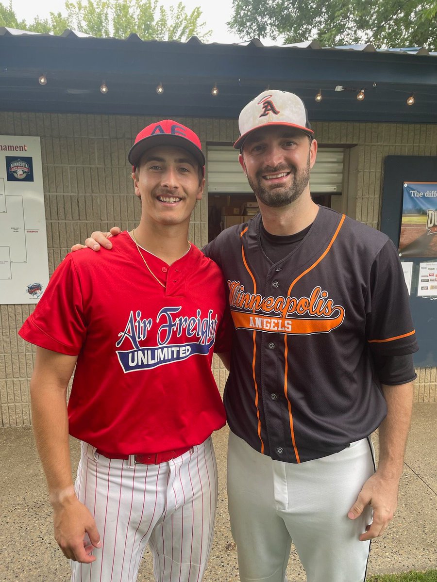TommieBase's tweet image. Two of the best to ever wear the Purple faced off on the mound today at the Minnesota State Amateur tournament

Graham Laubscher took the win for Air Freight Unlimited behind 20 Ks over Matt Schuld and Minneapolis Angels

#RollToms