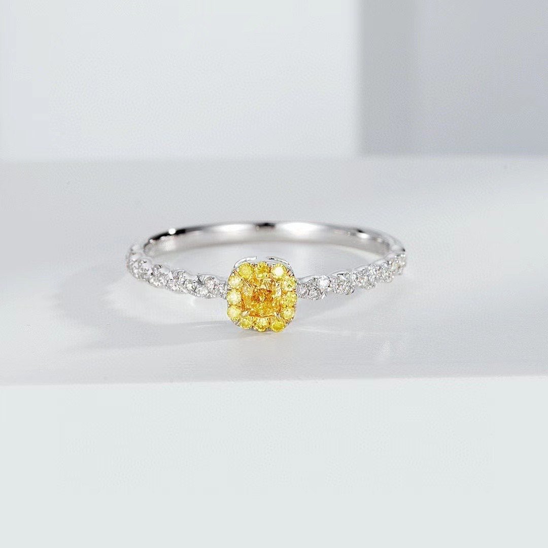 elsejewellery's tweet image. etsy.com/listing/118644… #yellowdiamondring #handmadediamondring #etsyhandmade