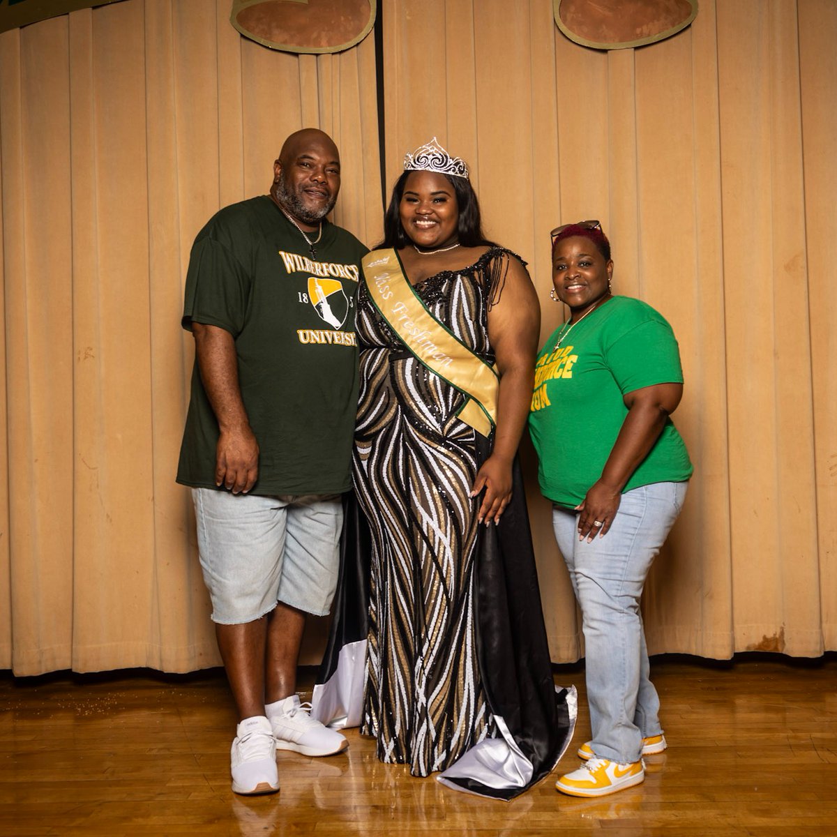 wilberforce_u's tweet photo. On behalf of the University Royal Court, we introduce the 2023-2024 Mister and Miss Freshman Elect, Mister Jaylen Davis and Miss Maya Williams! We welcome you to the Wilberforce University Royal Court and wish you the best of success during your reign! #wu1856 #HBCU #GoBulldogs https://t.co/ONfR0d0gej