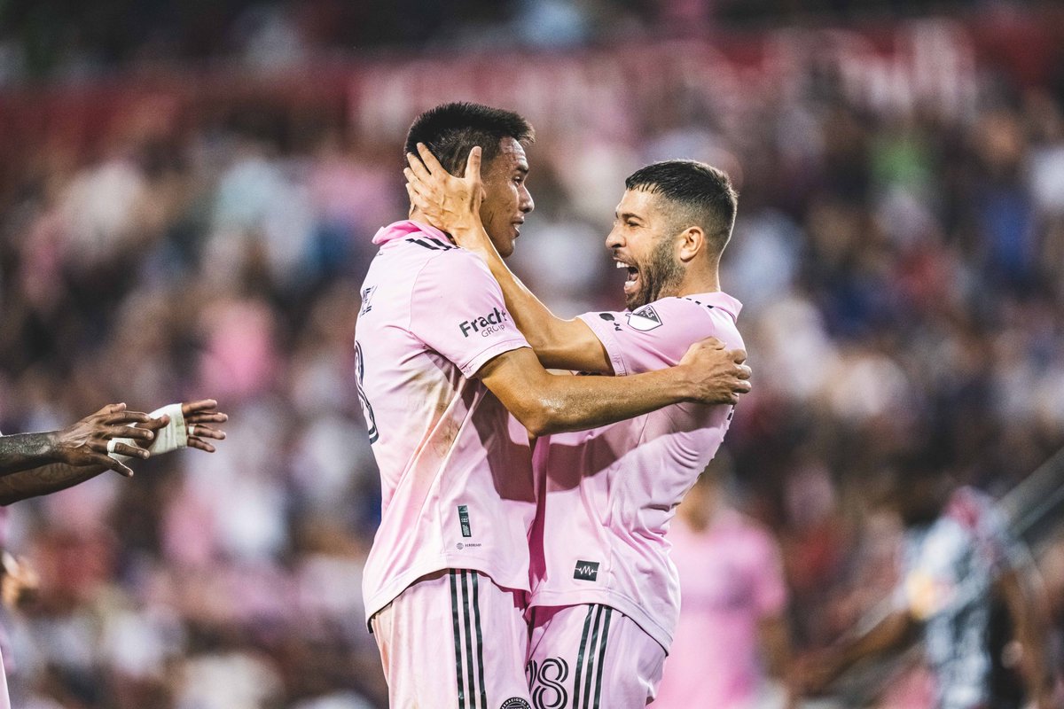 InterMiamiCF's tweet photo. El primero de muchos para Diego 🥳👏 https://t.co/hm0iBkLZet
