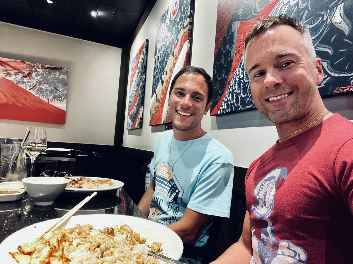 goneastray84's tweet photo. #hubbies #gay @Benihana https://t.co/U3p6LXUiW9