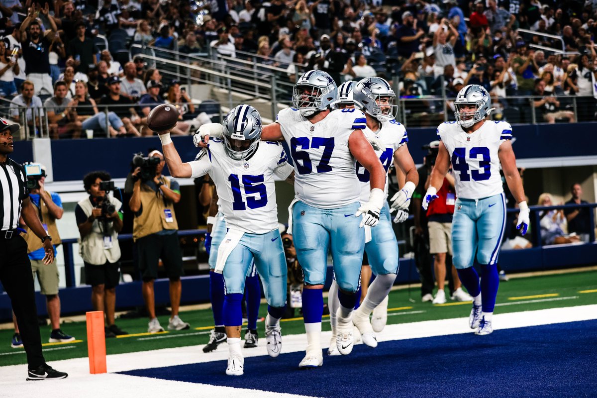 dallascowboys's tweet photo. TD 📸s 🙌

 #LVvsDAL | #DallasCowboys https://t.co/yrBzEWLQIE