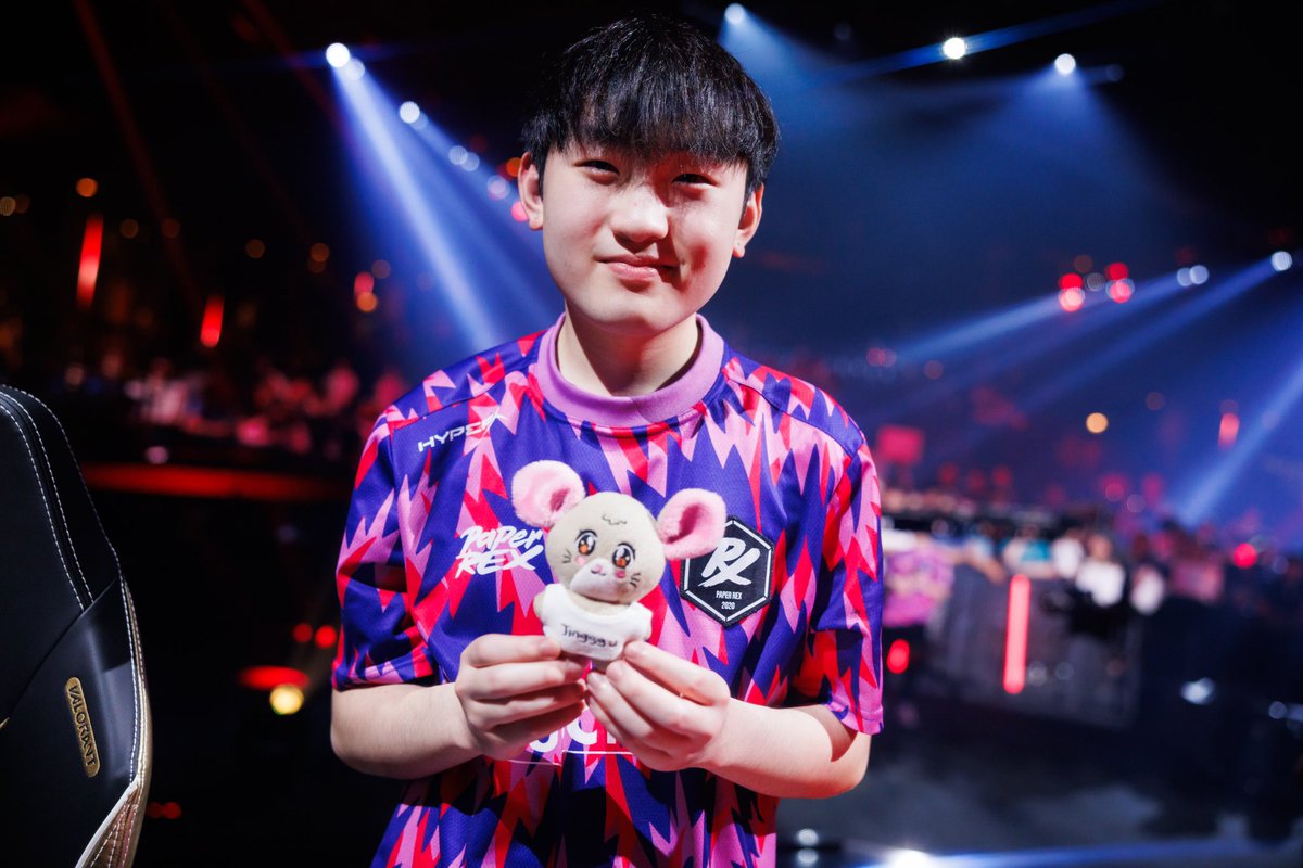 vctpacific's tweet photo. A monster in the server yet one of the nicest and most wholesome to play the game. He is #WGaming personified.

His jawdropping entries and showstoppers will be missed in the Pacific.

We'll see you back in no time, @Jingggxd 🙌 https://t.co/BQCV0Uqqkt