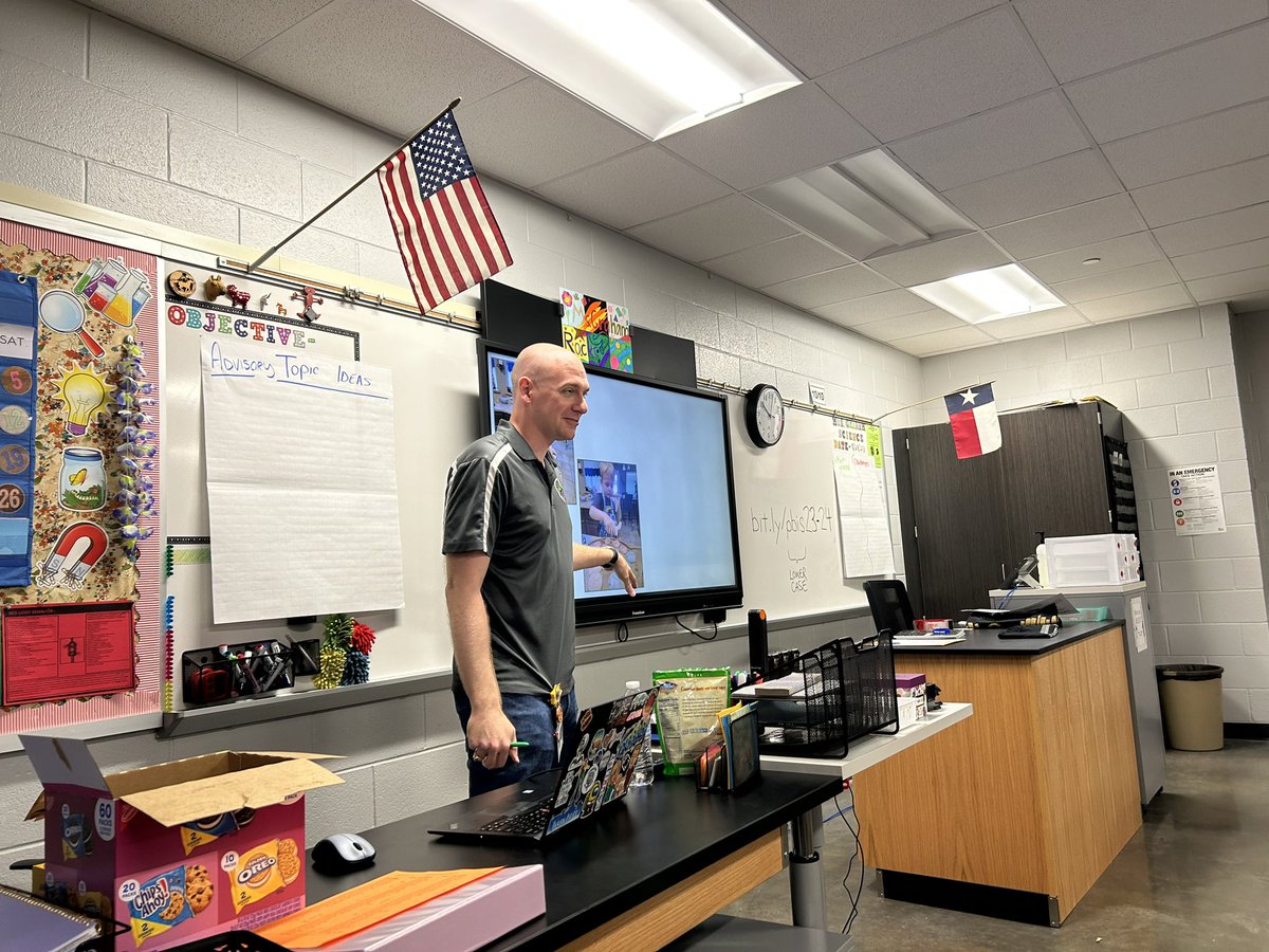Ms_Lopez180's tweet photo. Mr. Greene and Mr. Arce are fantastic speakers! & I got awesome ideas from @Ms_Moreno8 ! I had so much fun preparing this presentation with them & presenting to our colleagues! I loved learning from them ! #PBIS #PDWEEK #rangersgothedistance @CookRangers @DSebastian05 https://t.co/LeL8c6VS68