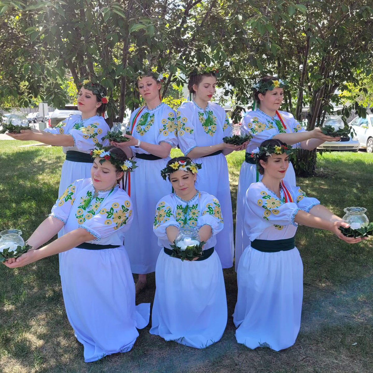 Troyanda_Leth's tweet photo. ๐บ๐ฆUkrainian Dance Classes! Summer is coming to an end. Dance starts Wednesday September 20th! More details to come.
๐๐บDance days: Wednesdays & Thursdays
#ukrainiandance #yql #yqlarts #yqldance #lethbridgedance #lethbridgetroyanda #lethbridgetroyanda2023 #slavaukraini https://t.co/d3D87llEYb
