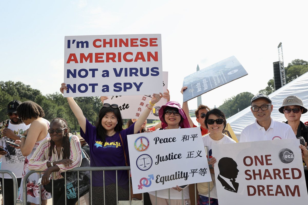ucasocial's tweet photo. #MOW60 Thank you @washingtonpost for making us visible: https://t.co/dvu0iWSbE0 . Thank @SunStephanieSun and all our incredible “turn out to March “ today for #OneSharedDream .
@CAPAC
@WHIAANHPI

@AJCGlobal
@NAACP
@taaforg
@ADL
@AASForumOrg
@APIAVote 

#MOW60
#AANHPI
#ChineseAmerican
#StopAsianHate
#WeBelong
