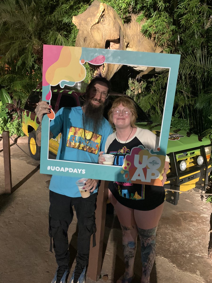 kasper_redghost's tweet photo. @UniversalORL #UOAPnight WOOT WOOT https://t.co/7yA0RwZNDE