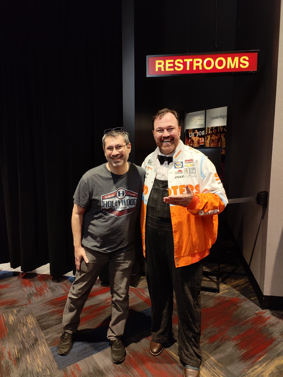 rickduggan's tweet photo. Just got home from an excellent show by @SweetMattyD. Go see it when it comes to a town near you! Also, I hereby claim Pen "With One N" Scoop as my #scoopname. https://t.co/8ZPMTC5LBX