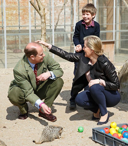 Day 8 of 40: a funny moment at the zoo in 2016 with James for Prince Edward and Sophie. #30yearsstrong #DukeofEdinburgh #DuchessofEdinburgh