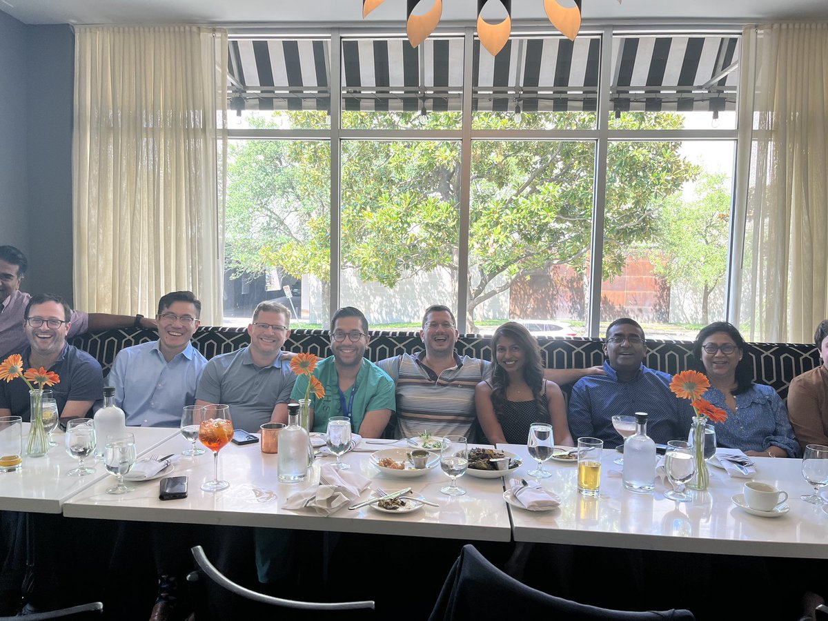 UrogerliMD's tweet photo. Lots of #usefulfun @IBCG_BladderCA retreat discussing tricky clinical scenarios and to unveil knowledge gaps in BCG Unresponsive disease and bladder sparing therapy.
Even more fun catching up with friends @UroDocAsh @shilpaonc @PGrivasMDPhD @AmirHorowitz @gdgrass @pjhensley11 https://t.co/1VzbKW5C1u