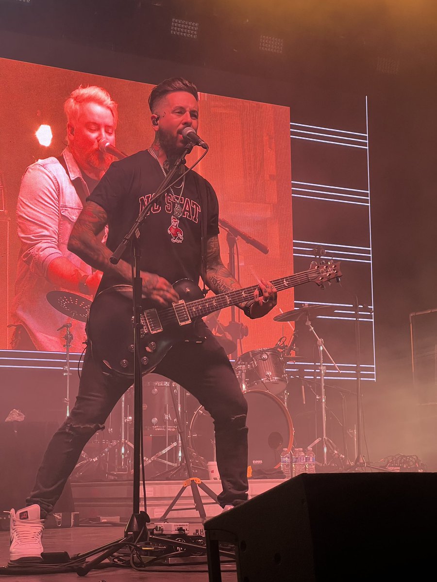 NCState's tweet image. What you’re seeing here is a night that keeps getting better. 🤘🐺🐾 

@thedavidcook is on stage now! #Packapalooza