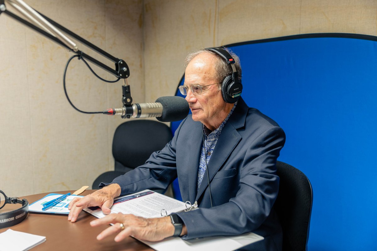 MPBOnline's tweet photo. Tune in to Chalkboard Chat for a special discussion with @DelbertHosemann. The Lieutenant Governor will talk about the Mississippi Legislative Senate Page Program. The episode will air on Sept. 7. Listen 👉 https://t.co/GsMPmkxgyW #MPBEducation #MPBOnline https://t.co/f7MMAgfcbh
