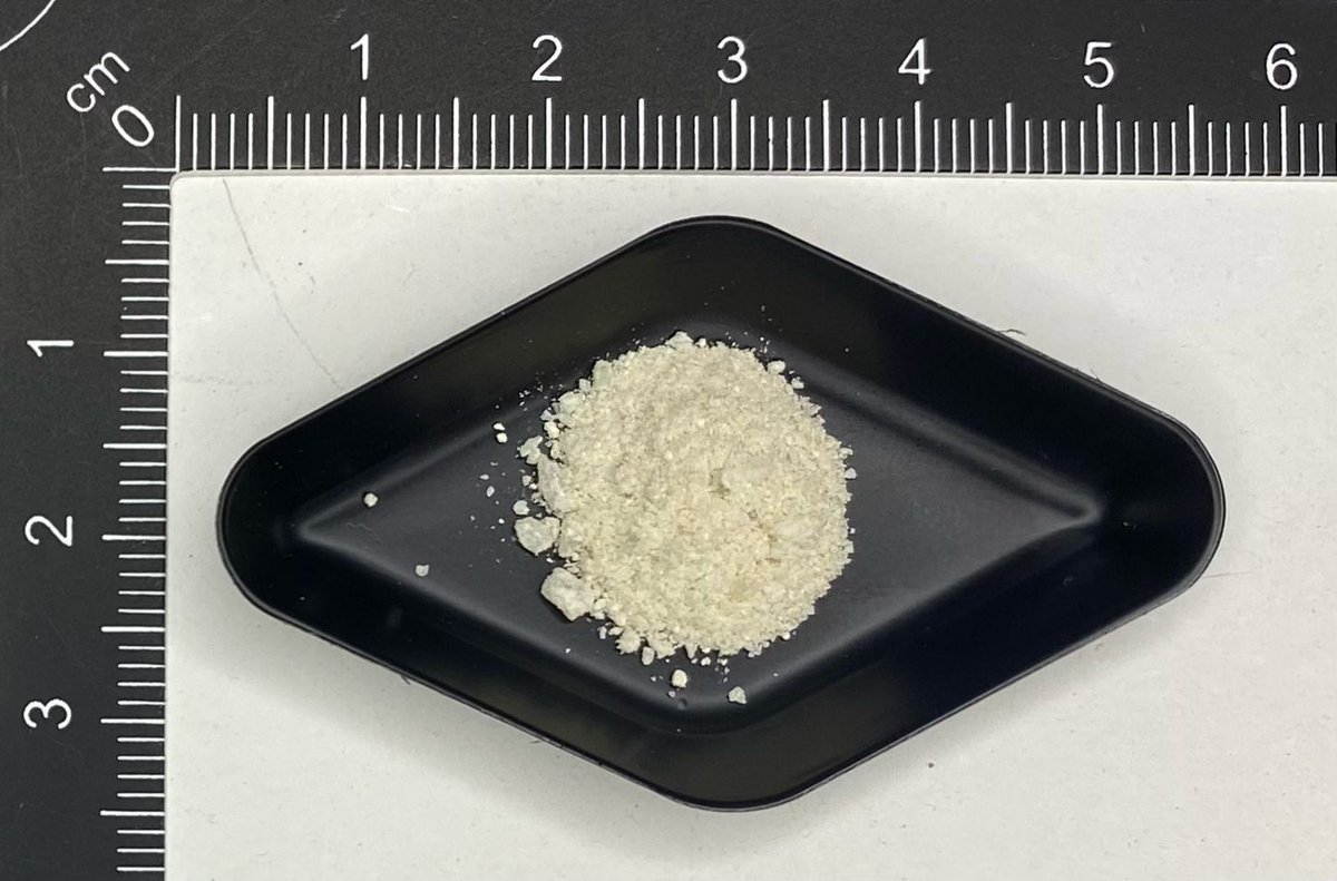 ⚠️WARNING!⚠️ 26 Aug 2023

Back-of-house substance testing by <a href="/MANDRAKE_LAB/">MANDRAKE</a> has found multiple samples of synthetic #cathinone #benzylone (BMDP) being mis-sold as powder #MDMA circulating at Manchester Pride Festival. 

If unwell please seek medical attention.