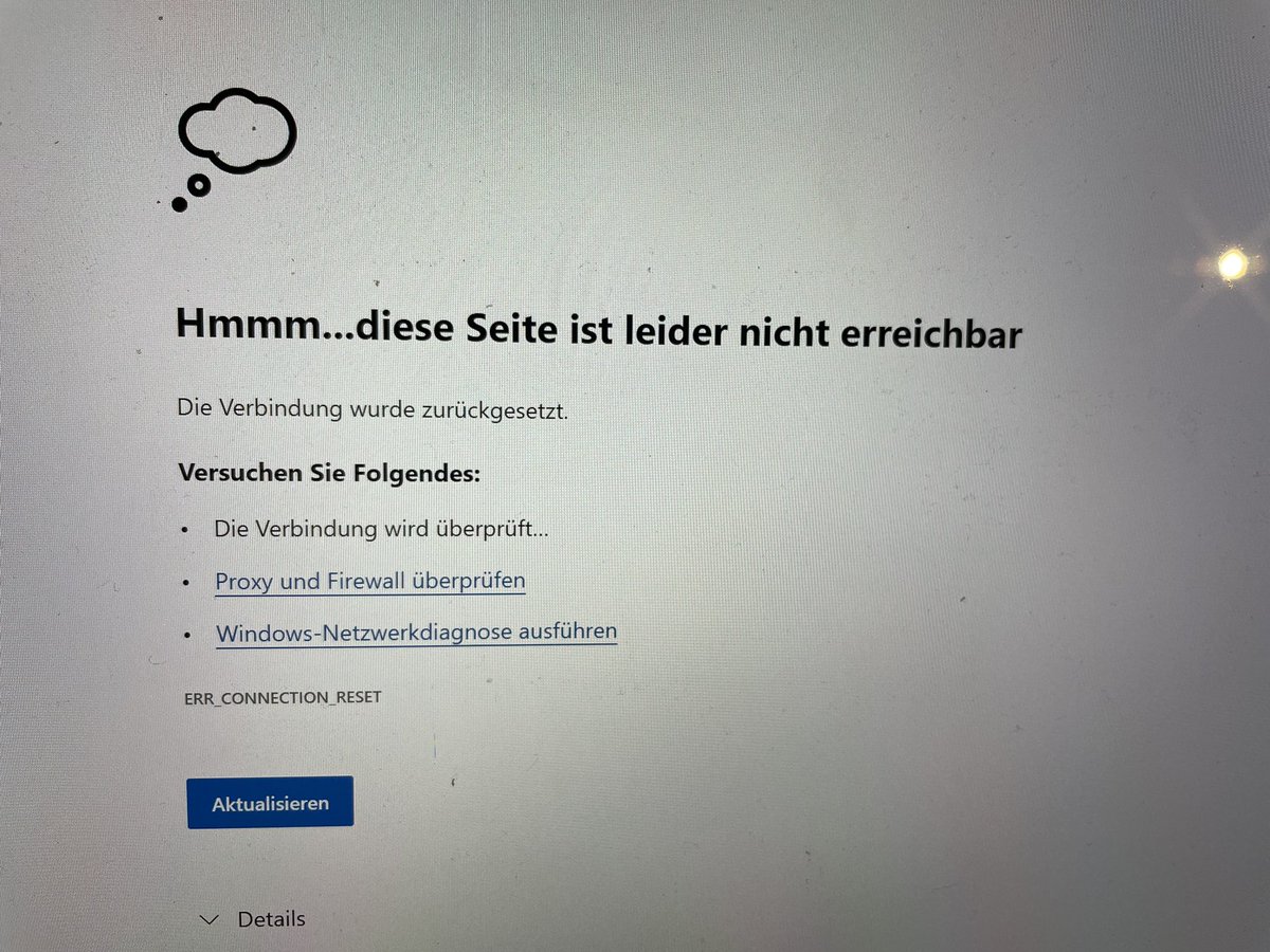 MacBen's tweet photo. Hallo, 
ich habe ein kleines Problem :) ich habe mir heute #xampp heruntergeladen um mein #moodle Lokal zu haben. 

Nun erhalte ich die Fehlermeldung, wenn ich http://localhost/moodle eingebe. Was muss ich tun bzw was kann ich tun? 

Die Moodle Einrichtung war erfolgreich. https://t.co/VnW0HIWHdW