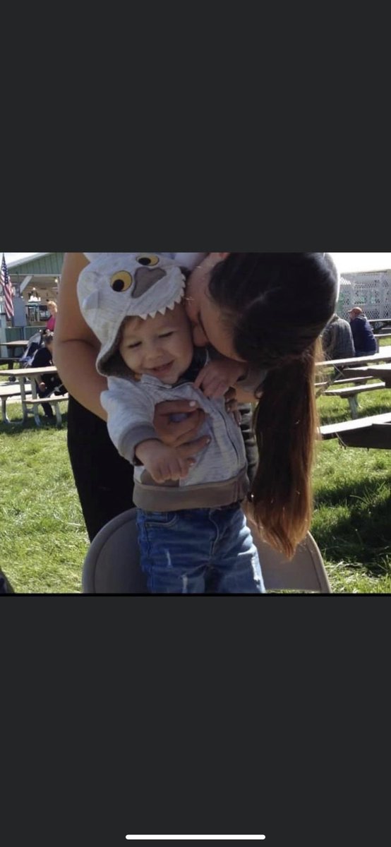 DakotaOlberding's tweet photo. 8 years ago, this guy was one year old and watched me show my last steer.

This week Auntie Koko got to help and watch him show his first one. 

Super proud of them both this week. Love me a good black baldy 💙

#OlberdingFarmsandCattle 
#BestWeekofSummer https://t.co/q9e29fDCbB