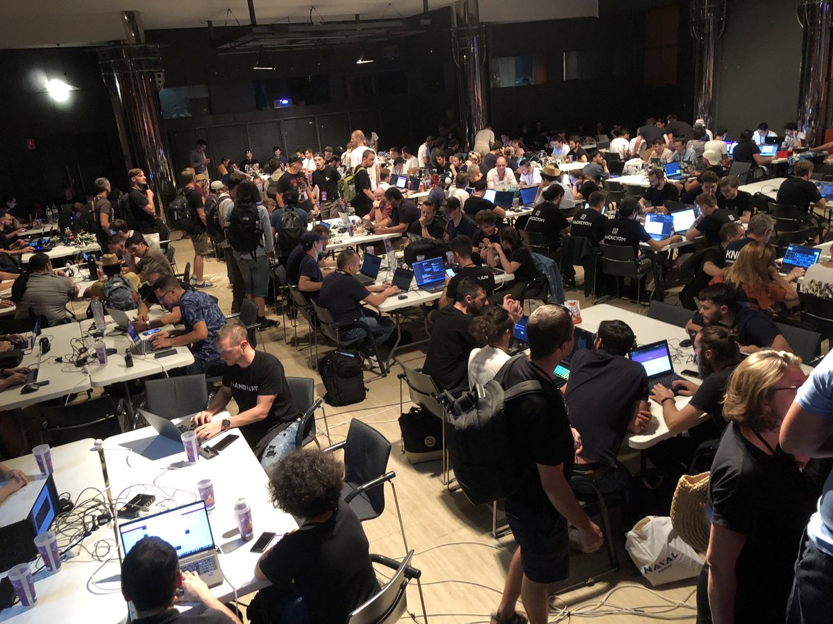 Il y a des 𝑓𝑖𝑟𝑒𝑤𝑎𝑙𝑙 à l'hôtel de #BARBHACK23, à quand un CTF sur ceux-ci ?😉
Un grand 👏🏻 aux organisateurs et bénévoles pour la qualité du contenu👍🏻 et la réussite de cette édition⛱️ sous le🌞, avec le confort d'un barbecue 🍖 climatisé❄️
Place au vrai #CTF 😘
<a href="/_barbhack_/">Barbhack</a>