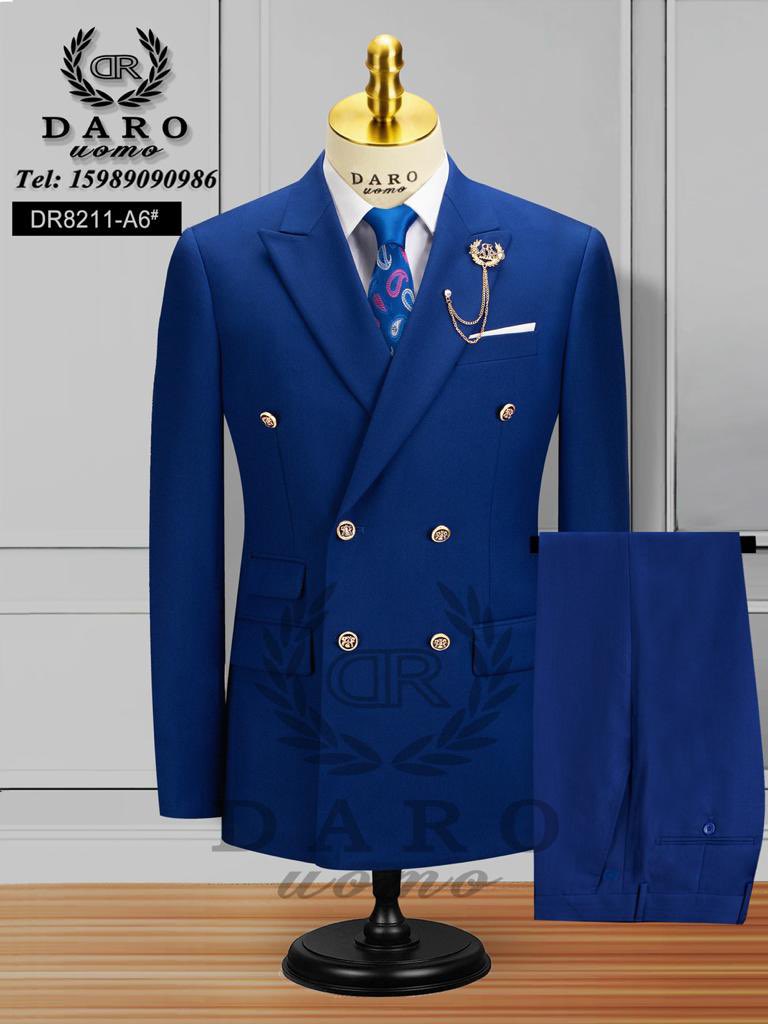 JadonSuit's tweet photo. Discover timeless sophistication redefined: Elevate your style quotient with Jadon Suits' exquisite double-breasted suits.

#suits https://t.co/D370RFc2bG