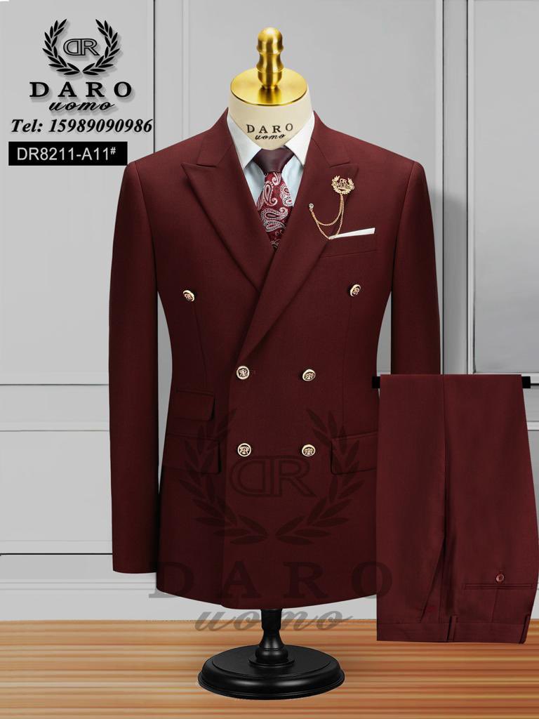JadonSuit's tweet photo. Discover timeless sophistication redefined: Elevate your style quotient with Jadon Suits' exquisite double-breasted suits.

#suits https://t.co/D370RFc2bG