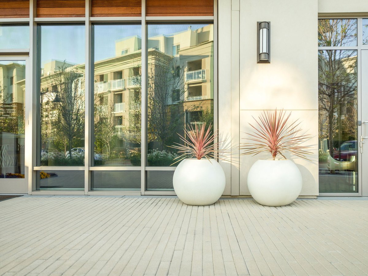 NationalASLA's tweet image. Since 1976, QCP has been committed to creating custom and standard site furnishings that are built to last. QCP’s line of planters, seat walls, and more are made for personal, corporate, and public spaces alike. bit.ly/3EcgWNj #PartnerContent
