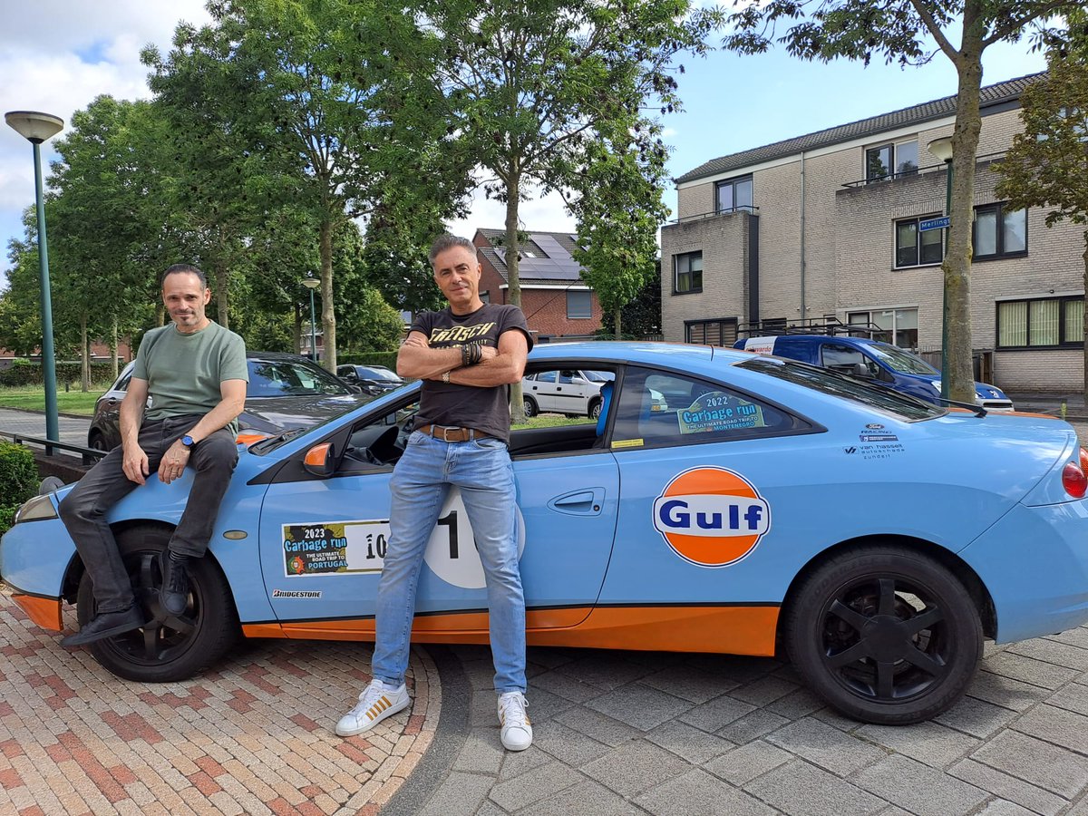 RealMenRealCars's tweet photo. Klaar voor de Carbage Run.
Meer op Instagram: demart68 https://t.co/vOoPn3glsE