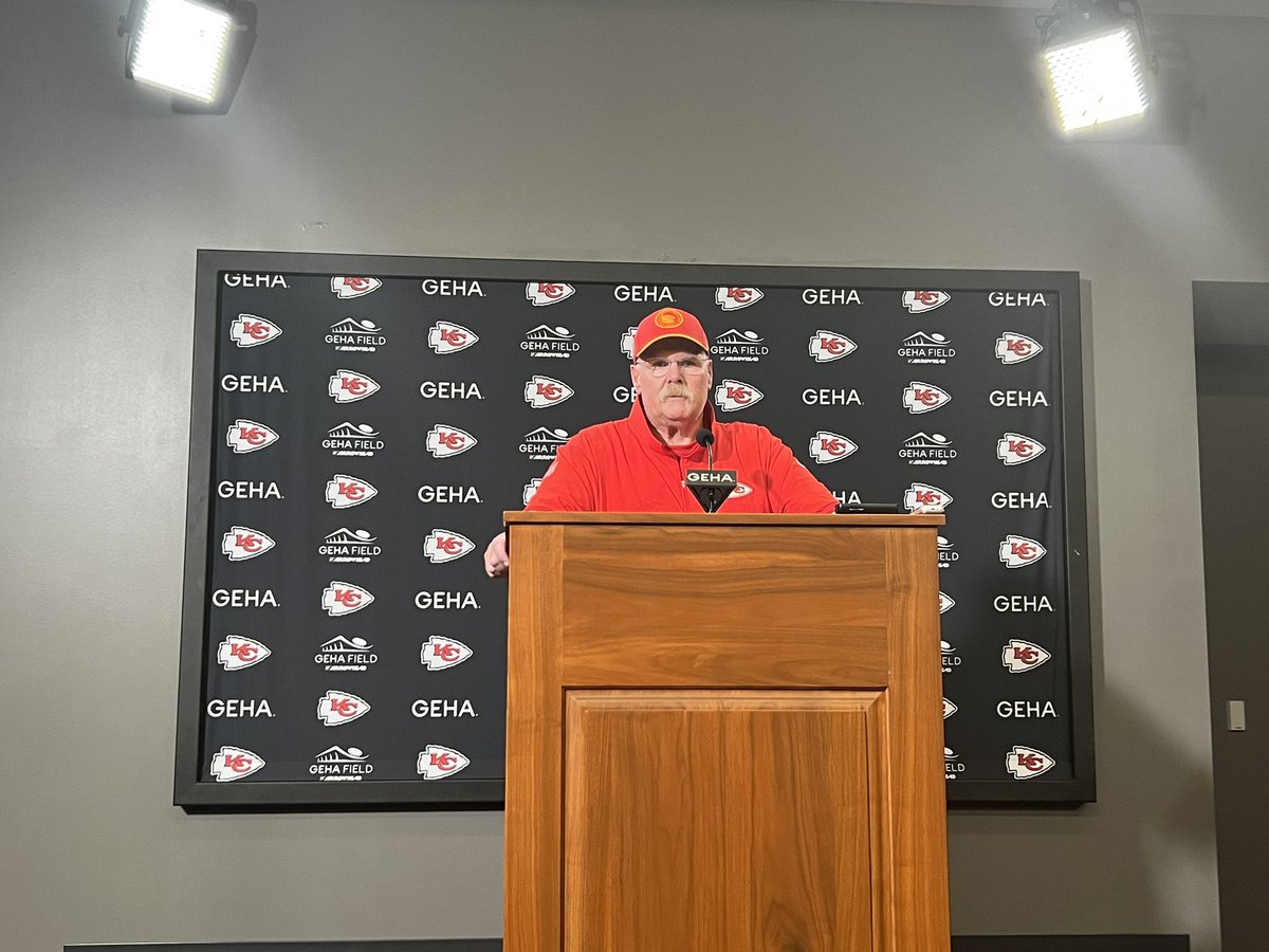jackanstine_'s tweet photo. “This is the toughest day when you have to make the cuts, because these guys have busted their tail,” Reid said. @KSHB41 https://t.co/ifk5D1TQbx