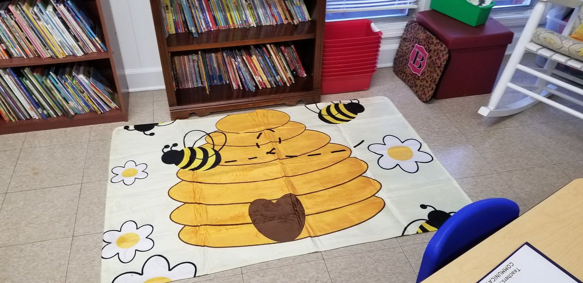 FLEsecondgrade2's tweet photo. First 2 weeks gave gone very well!!! Busy bees! 🤗❤🙏🐝😊💯 https://t.co/8oRDFcwQOL