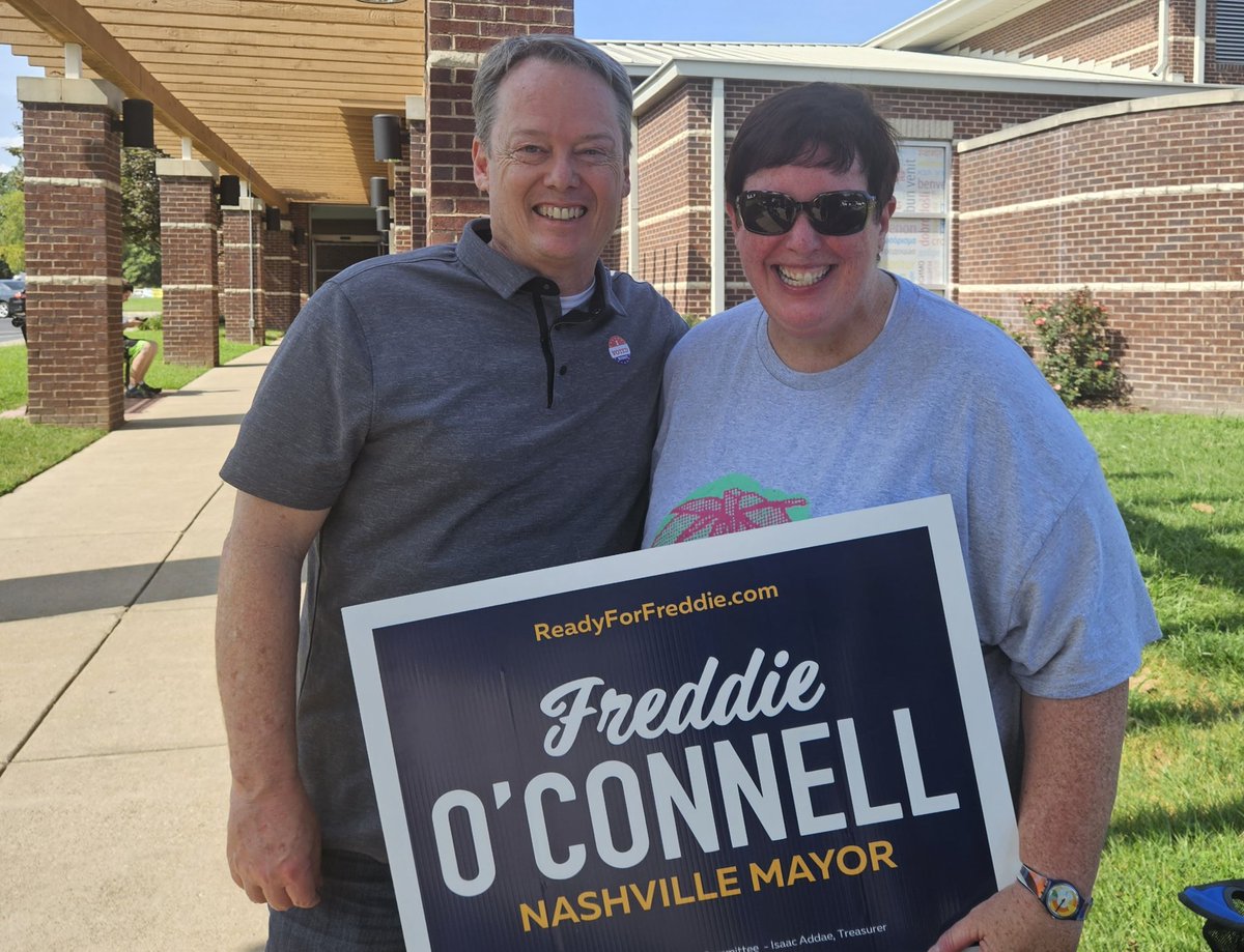 A good time in the heat at Hermitage Library with my friend <a href="/Erinfor12/">Erin Evans</a> supporting <a href="/freddieoconnell/">Freddie O’Connell</a> for mayor.