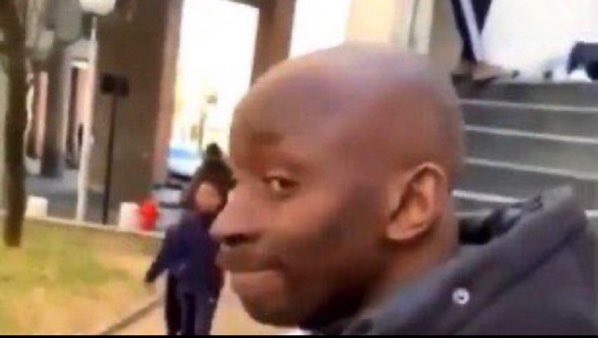 jessytuconnais's tweet image. Paris avec de l’argent pour l’arbitre ça gagne #kykydebondy #lensvoler #mbaba