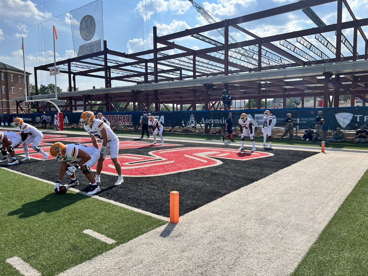 epbcom's tweet photo. It’s game day for @UTEPFB !
#epsportsnet #minermagic https://t.co/uZb6tJaBp1