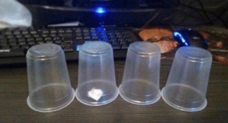 Wheeema's tweet photo. me, tryna hide my feelings for someone i like https://t.co/hSRvGeqtVZ