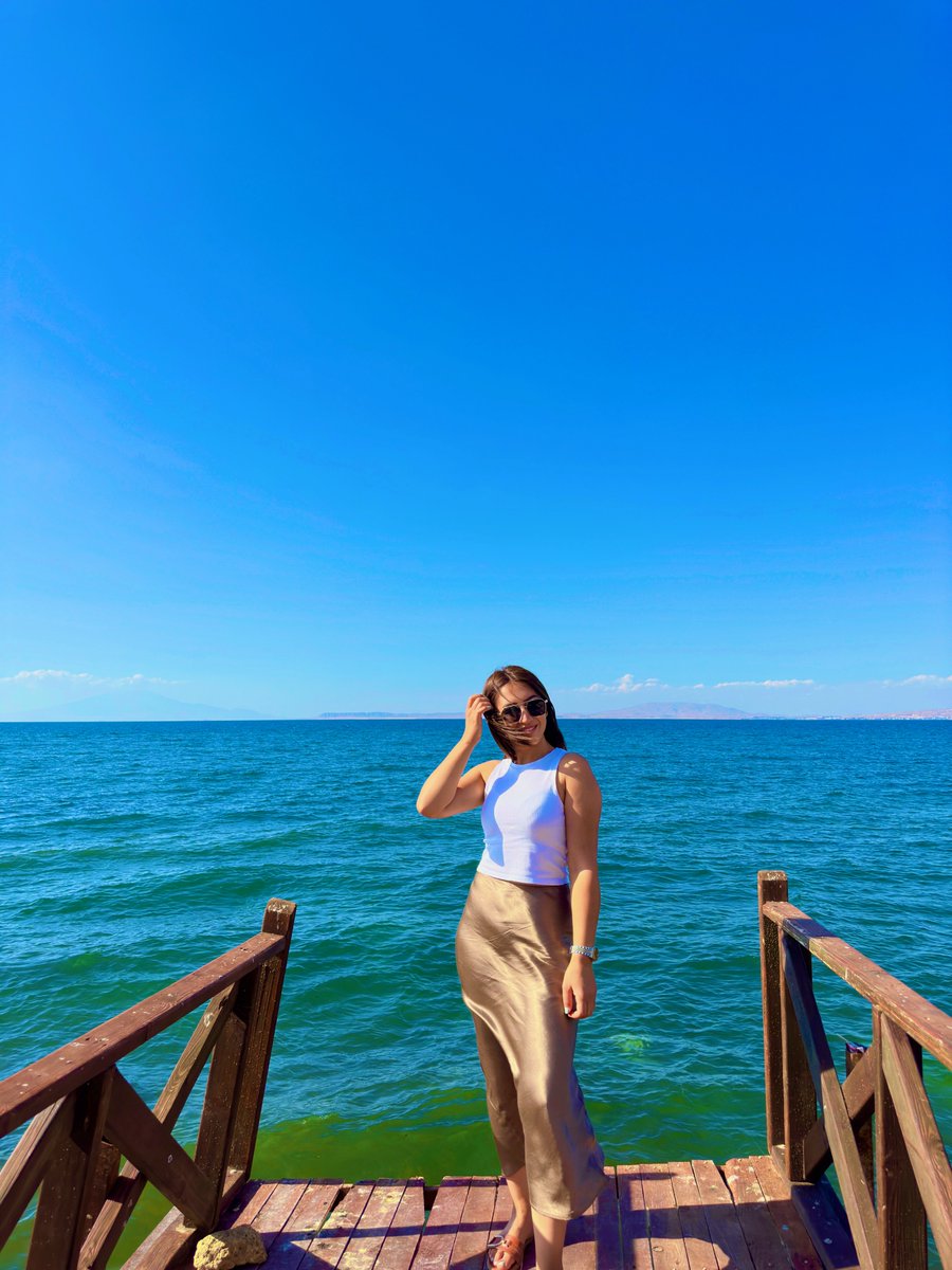 𝓐𝔂𝓼𝓮𝓷 tweet media