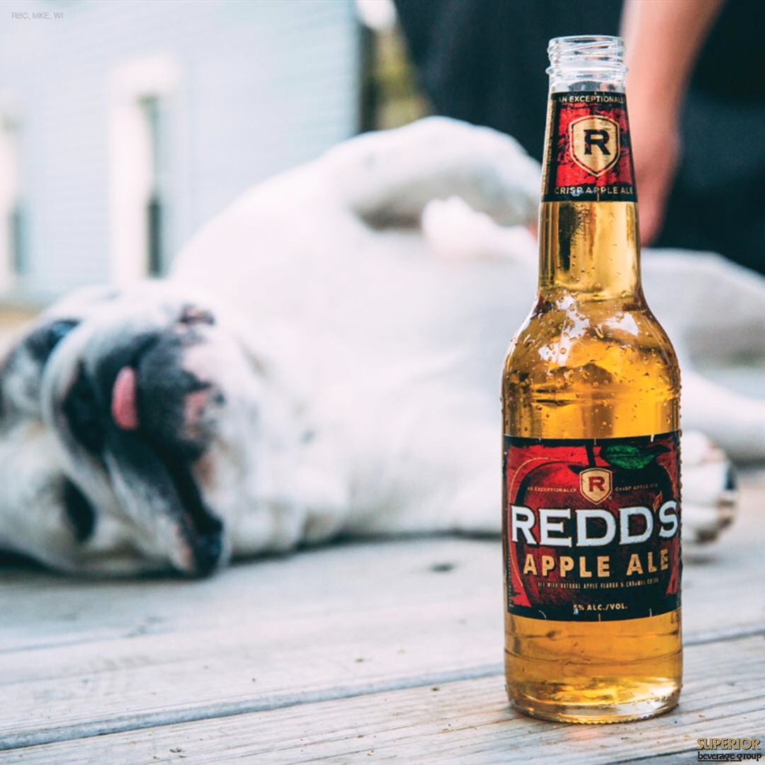 superior_bevgrp's tweet image. A man's best friend(s) 🐶🍺

#molsoncoors #reddsappleale #dogsandbeer #superiorbeveragegroup #sbg #molsoncoorsredds

Drink responsibly, must be 21 years or older.